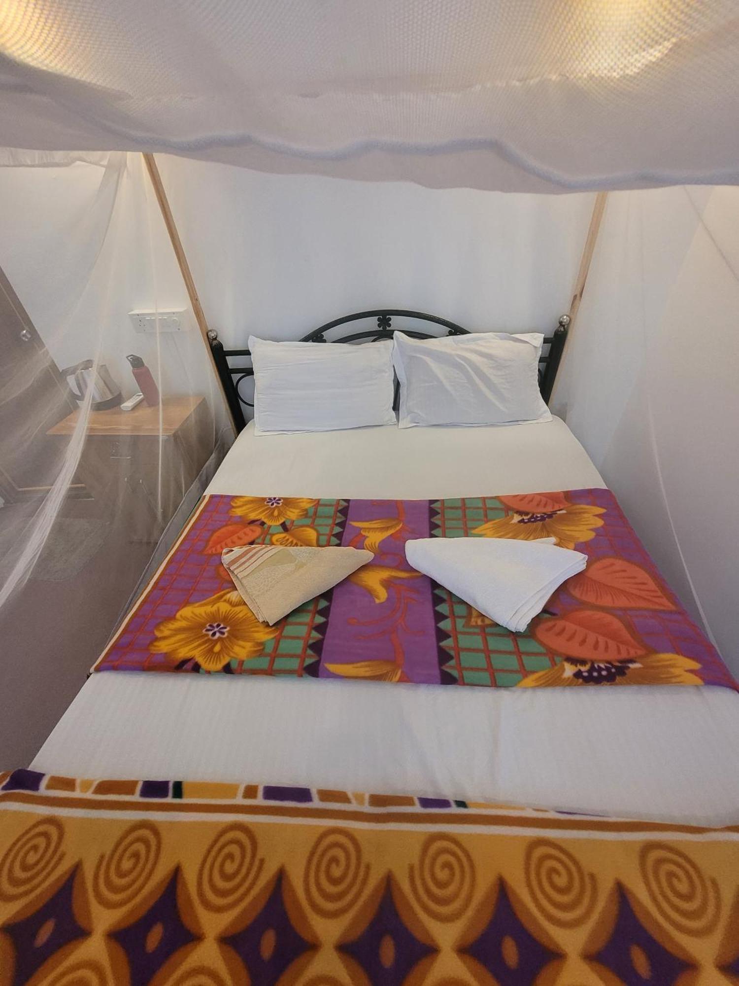 Kashinath Huts Bed & Breakfast Agonda